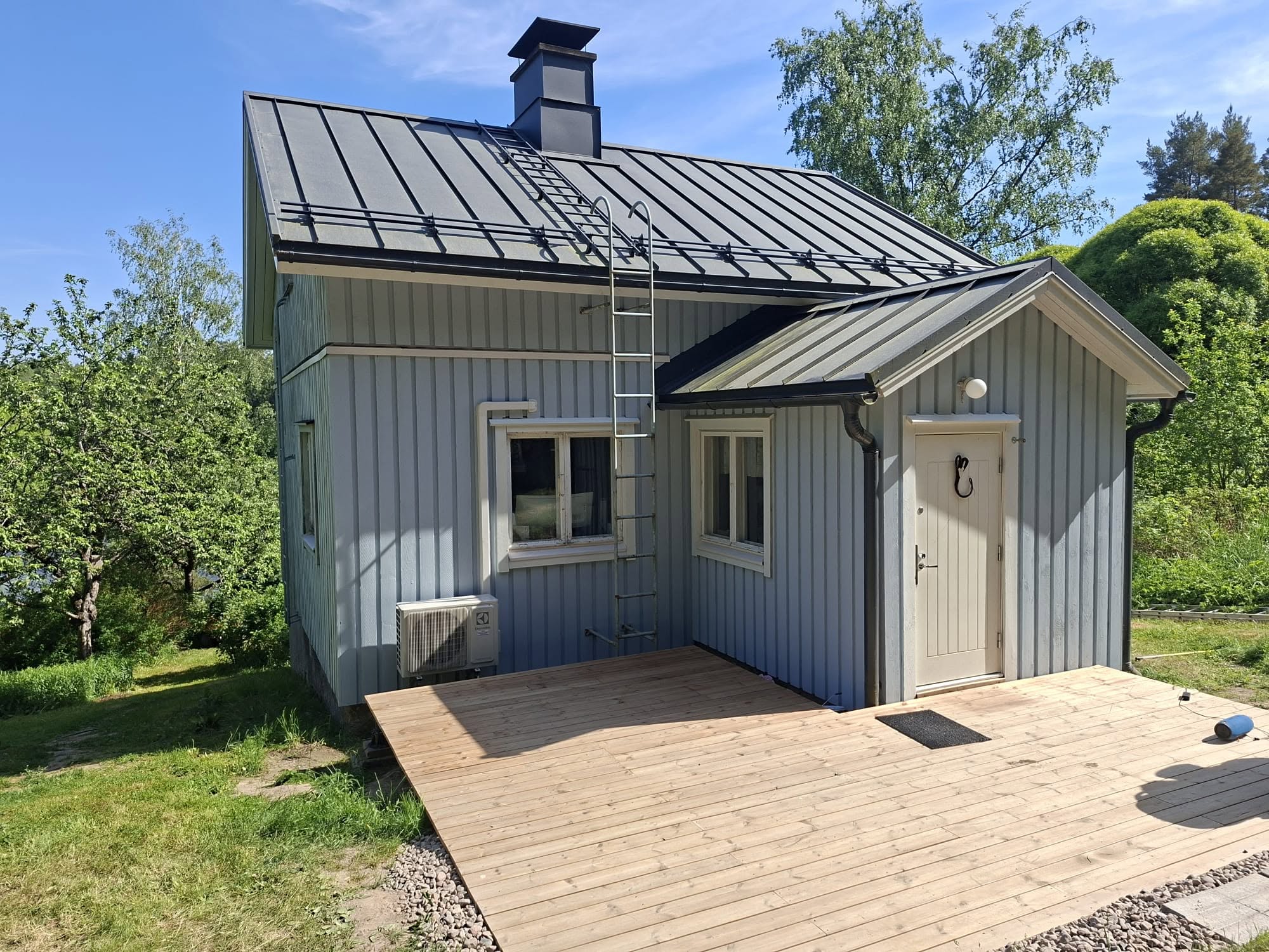 Omakotitalon ulkomaalaus Salossa (Kisko), kuva 4